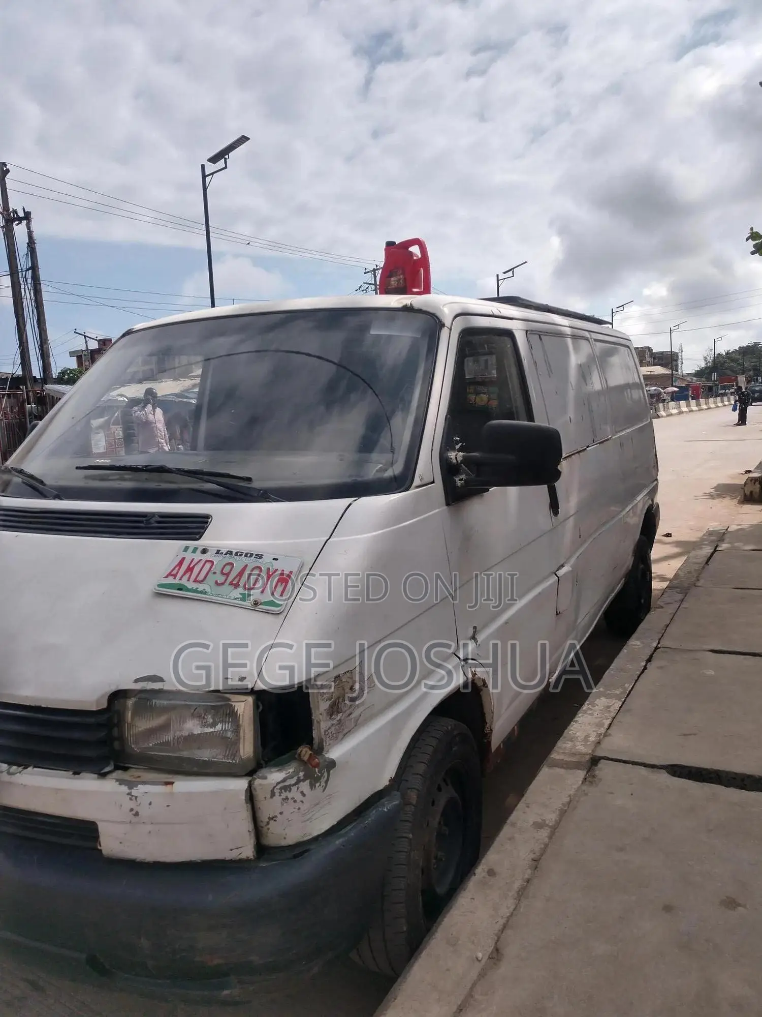 Volkswagen Transporter 2000 White
