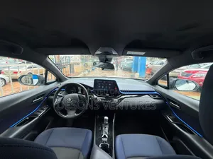 Toyota C-HR 2019 White