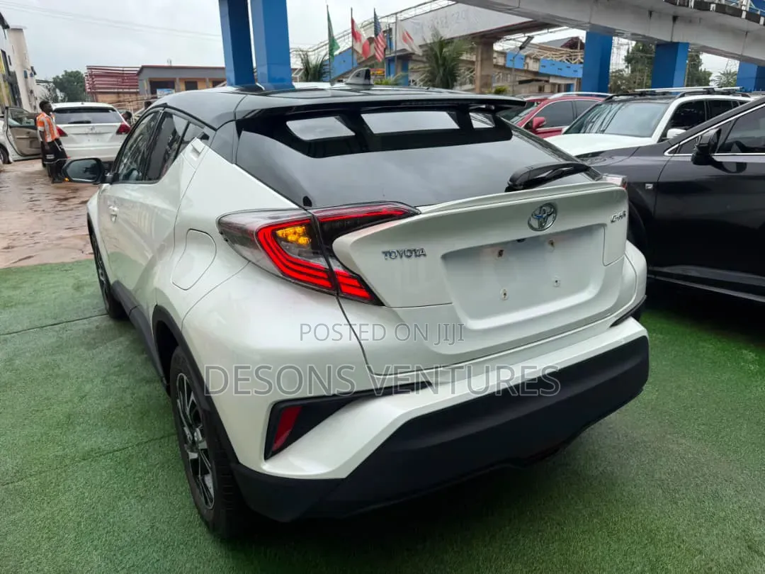 Toyota C-HR 2019 White