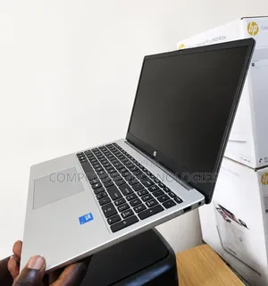 New Laptop HP 15 8GB Intel Core i3 SSD 512GB
