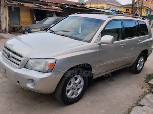Toyota Highlander 2005 Silver