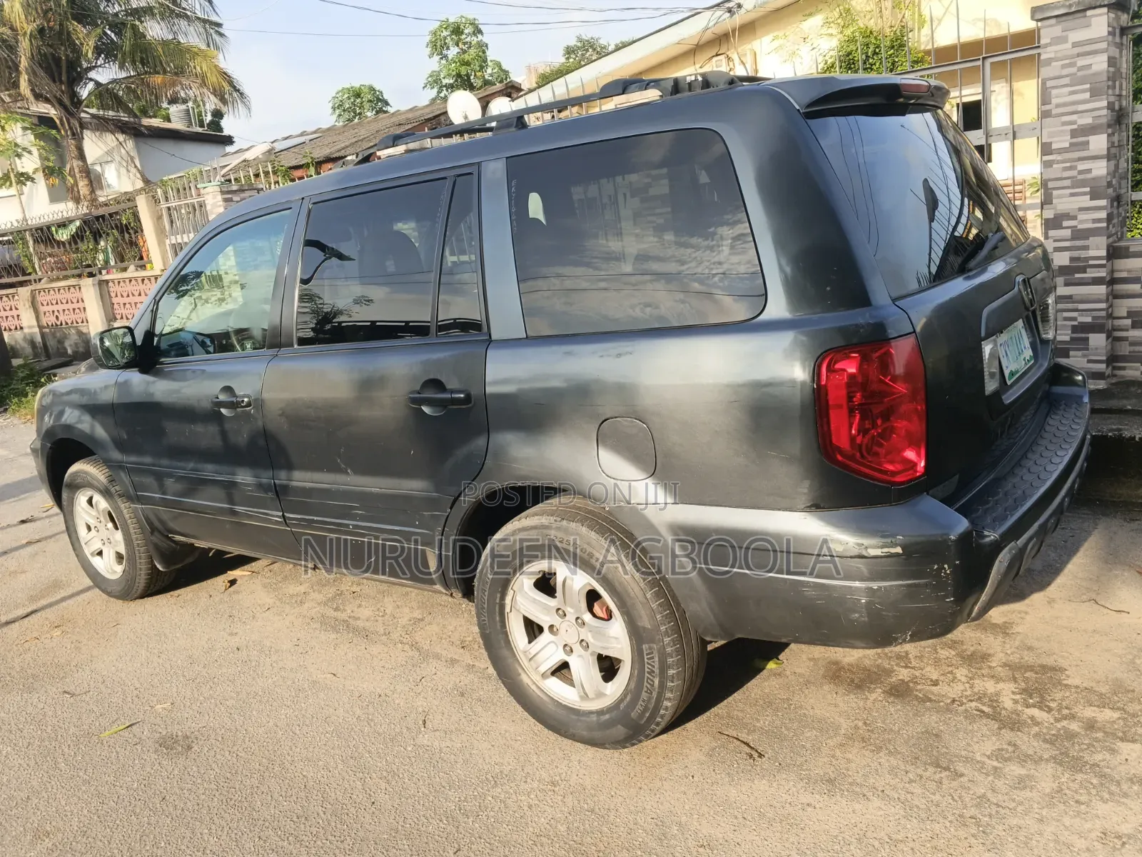Honda Pilot 2004 Gray