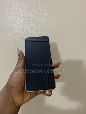 Samsung Galaxy A17 5G 128 GB Gray
