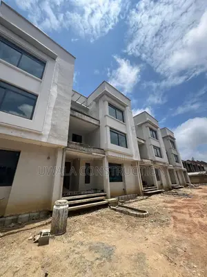 4bdrm Duplex in Guzape District for sale