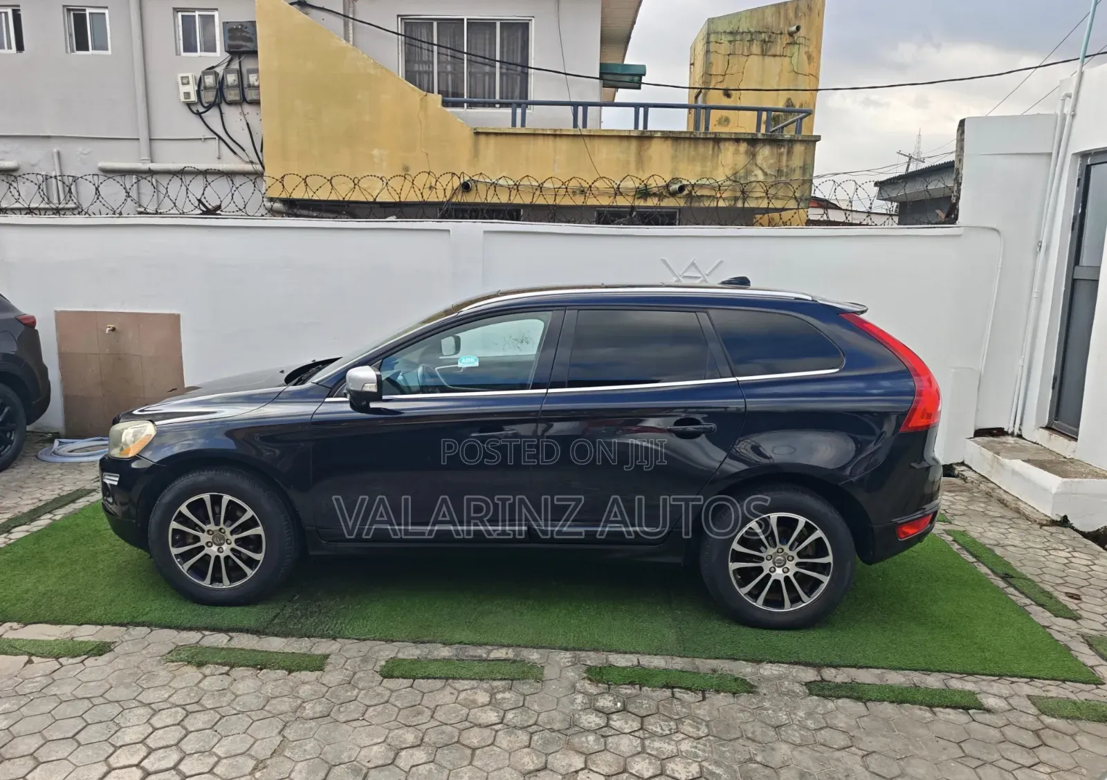 Volvo XC60 2011 Black