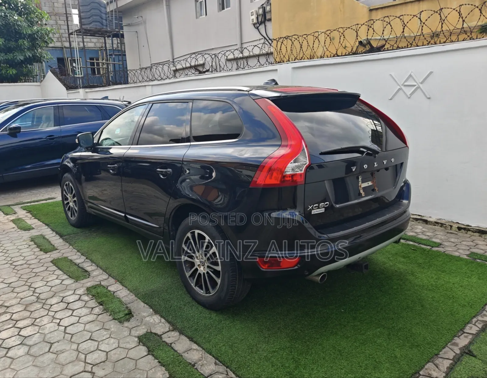 Volvo XC60 2011 Black