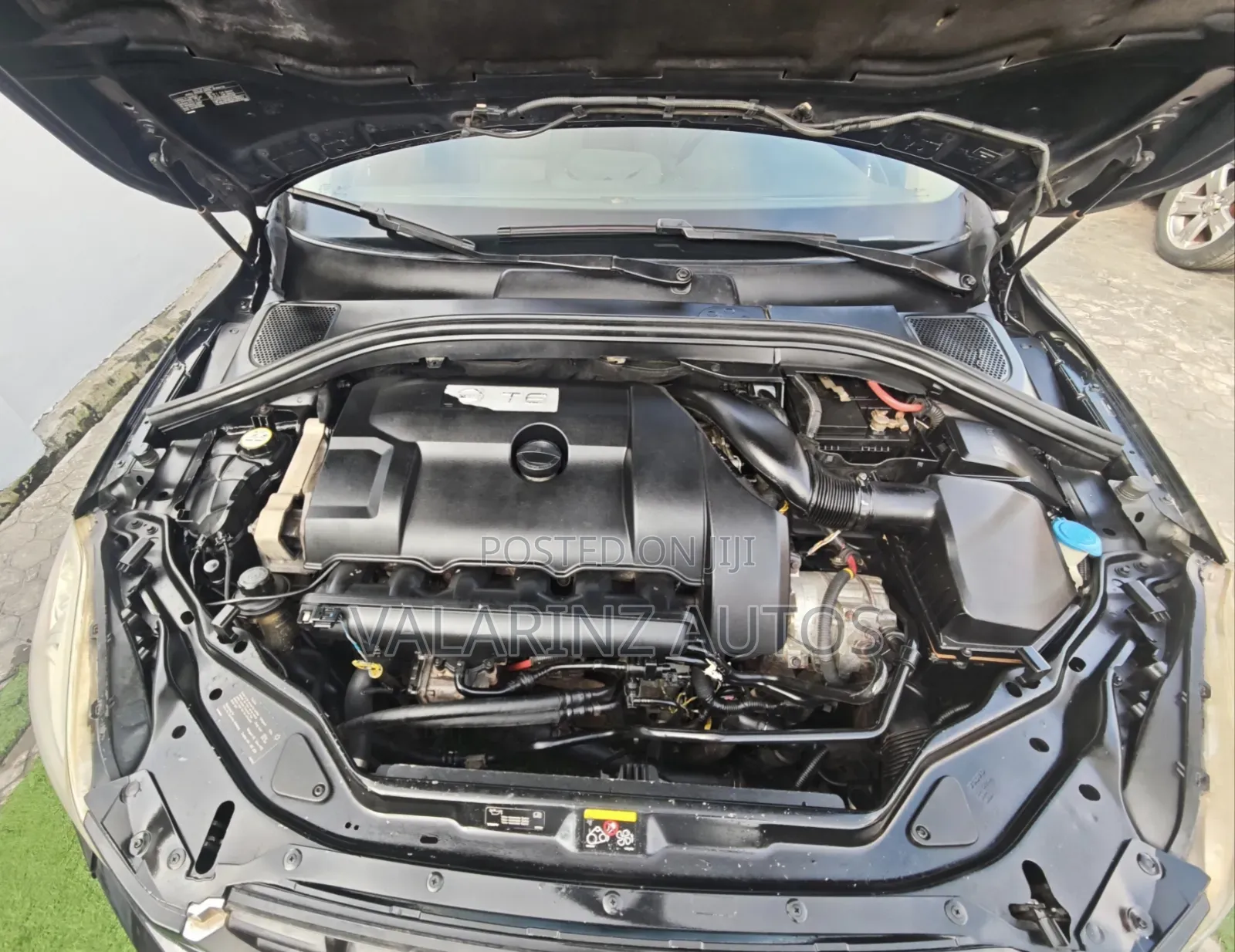 Volvo XC60 2011 Black