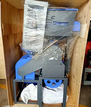 Diesel-Powered Rice Milling Machine Appears to Be a Multi-Functional