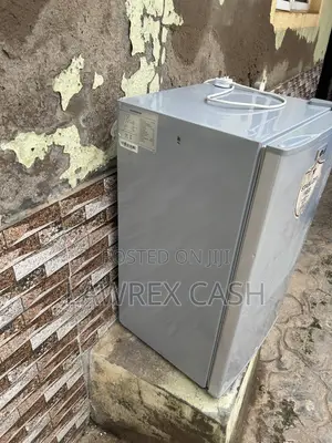 Few Used LG Fridge