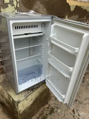Few Used LG Fridge