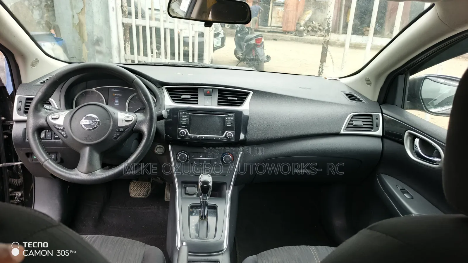 Nissan Sentra 2016 Black