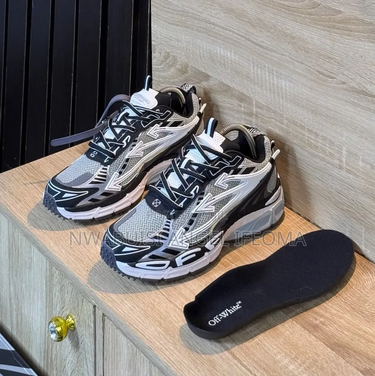 Off- White Nu Shool Sneakers