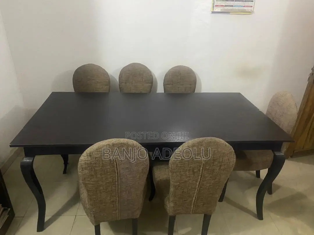 Dinning Table