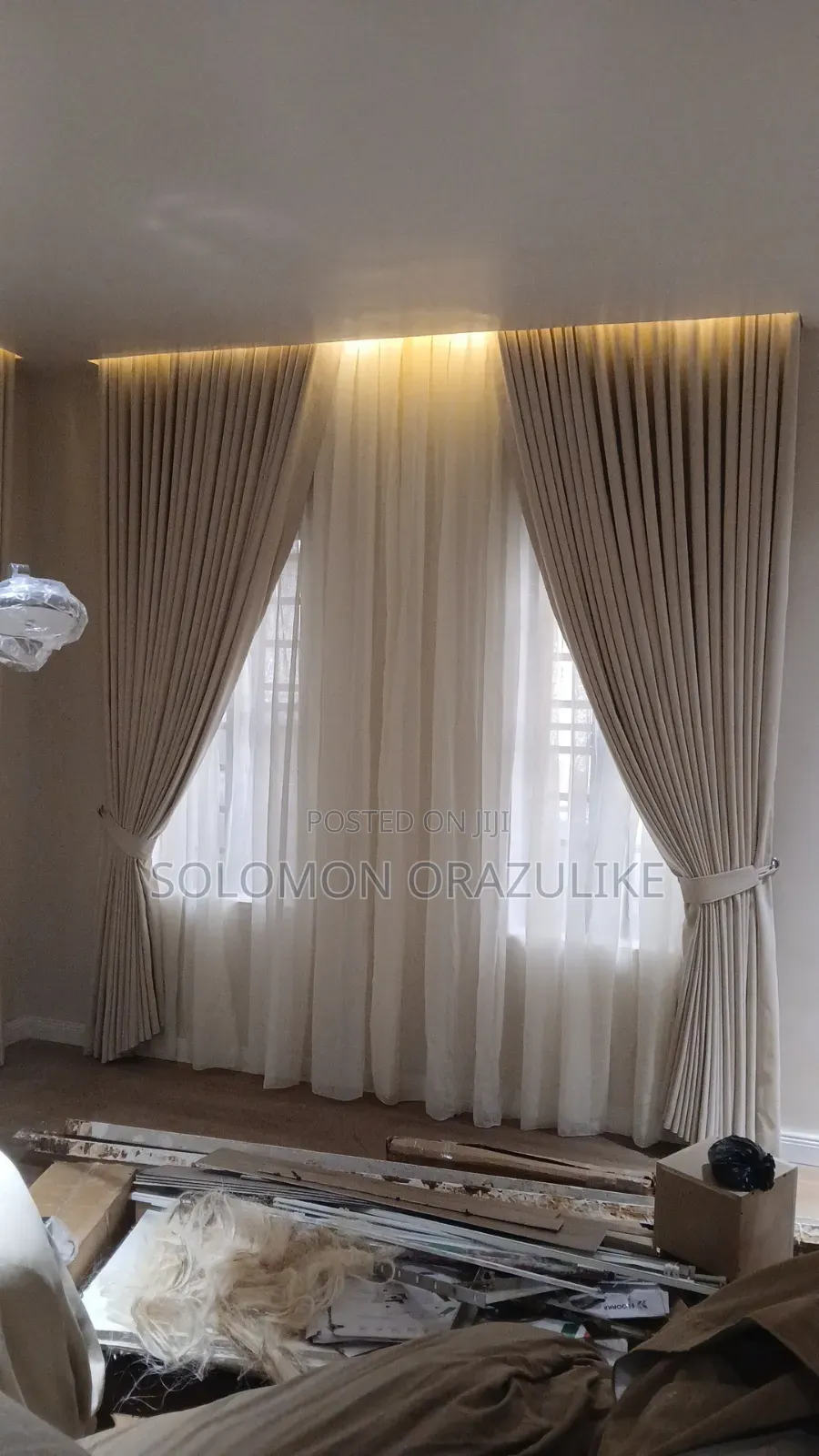 Curtain and Dayblind
