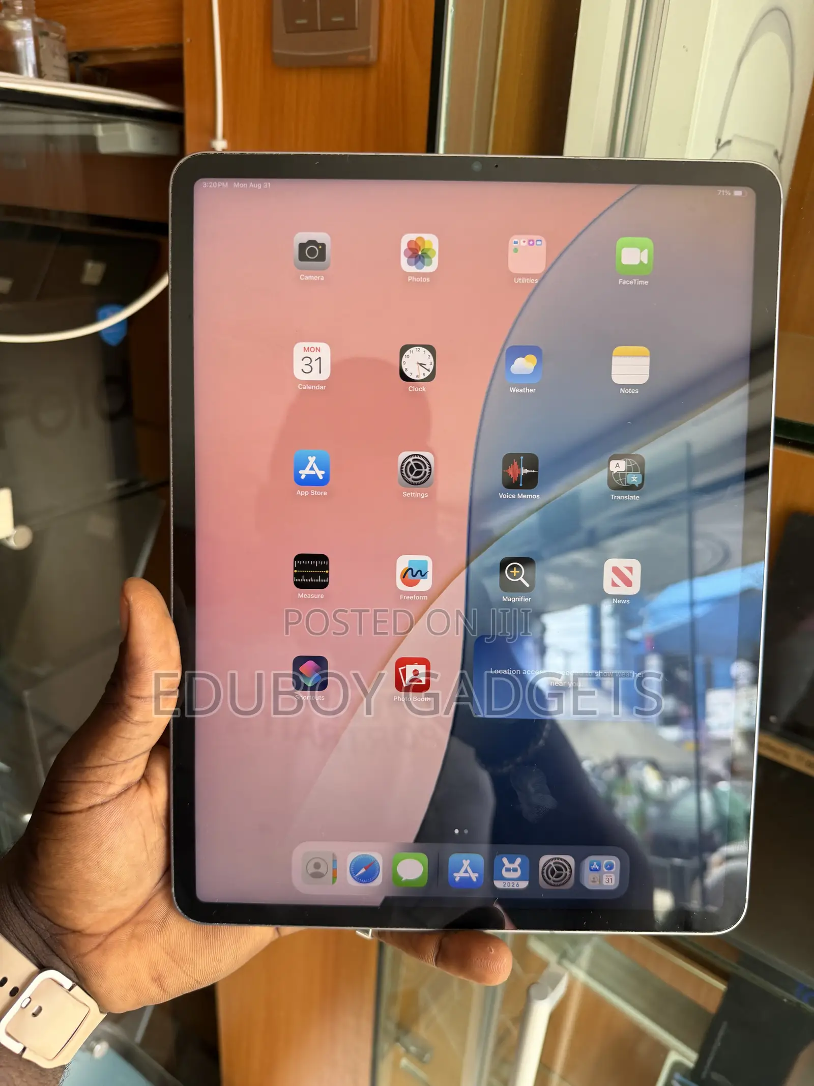 Apple iPad Pro (2022) 256 GB Silver