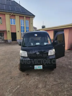 Daihatsu Hijet 2002 Black