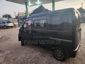 Daihatsu Hijet 2002 Black