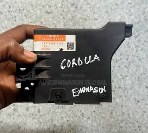 Toyota Corolla / Matrix a/C Amplifier Control Module (2009-2011)