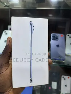 New Apple iPhone Air 256 GB Silver