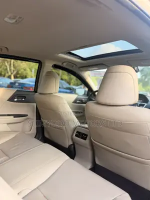 Honda Accord EX-L 4dr Sedan (2.4L 4cyl CVT) 2015 Gold