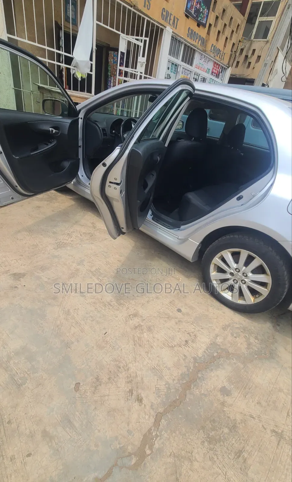 Toyota Corolla 2009 Silver
