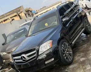 Mercedes-Benz GLK-Class 2010 Black