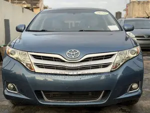 Toyota Venza 2010 Blue