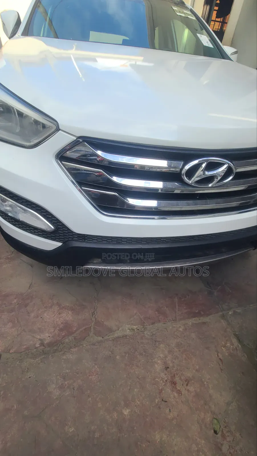 Hyundai Santa Fe 2014 White