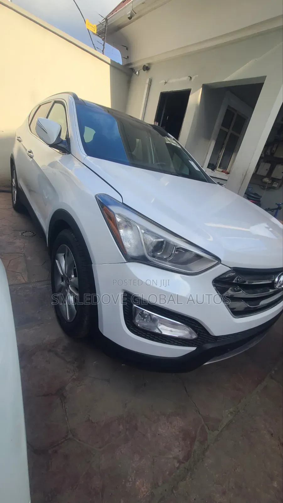 Hyundai Santa Fe 2014 White
