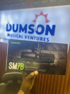 Shure SM7B Cardioid Dynamic Mic