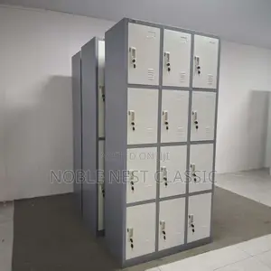 Workers Locker (12 Doors)