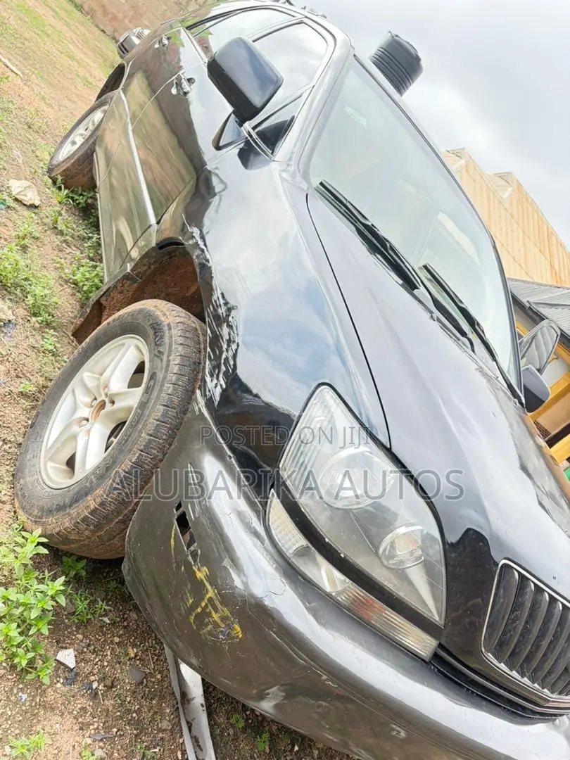 Lexus RX 2002 Black