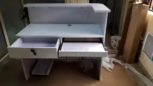 Reception Desk (Table)