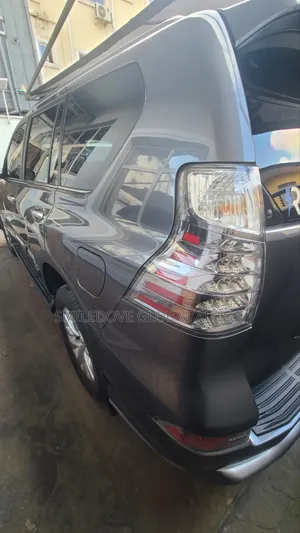 Lexus GX 2017 Gray