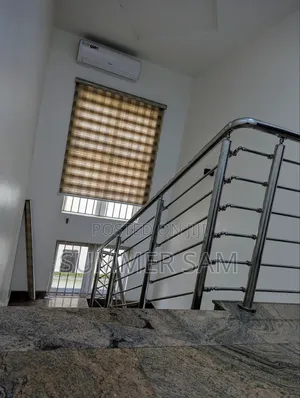4bdrm Duplex in Main Shelter Afrique for rent