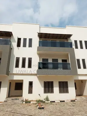 5bdrm Duplex in Mabushi for sale