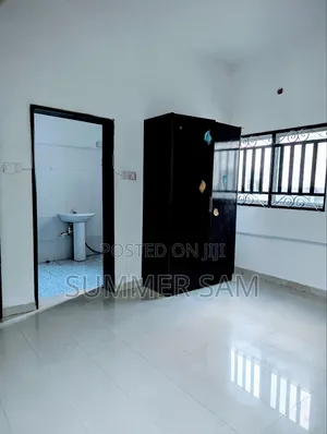 1bdrm Apartment in Main Shelter Afrique for rent