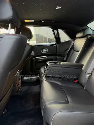 Rolls-Royce Ghost Base 2019 White