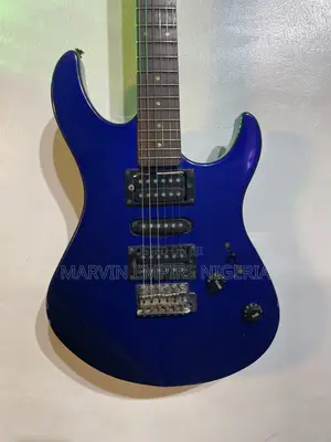 Yamaha Metallic ERG 121C Electric Guitar With Bag Case