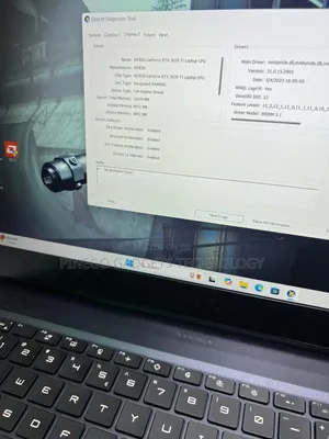 Laptop MSI GE66 Raider 16GB Intel Core i7 SSD 1T