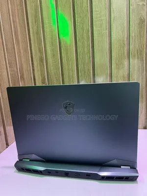 Laptop MSI GE66 Raider 16GB Intel Core i7 SSD 1T