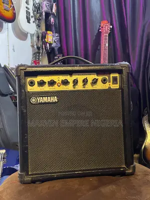 Yamaha GA15 Guitar Amplifier