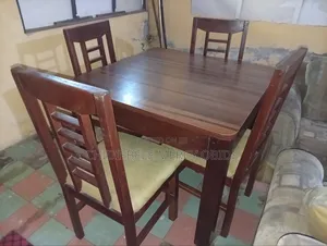 Tough Cabinet 4-Seater Dinning Set