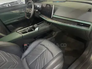 Changan UNI-T 2.0 FWD 2023 Gray