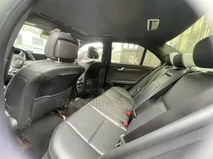 Mercedes-Benz C300 2013 Black