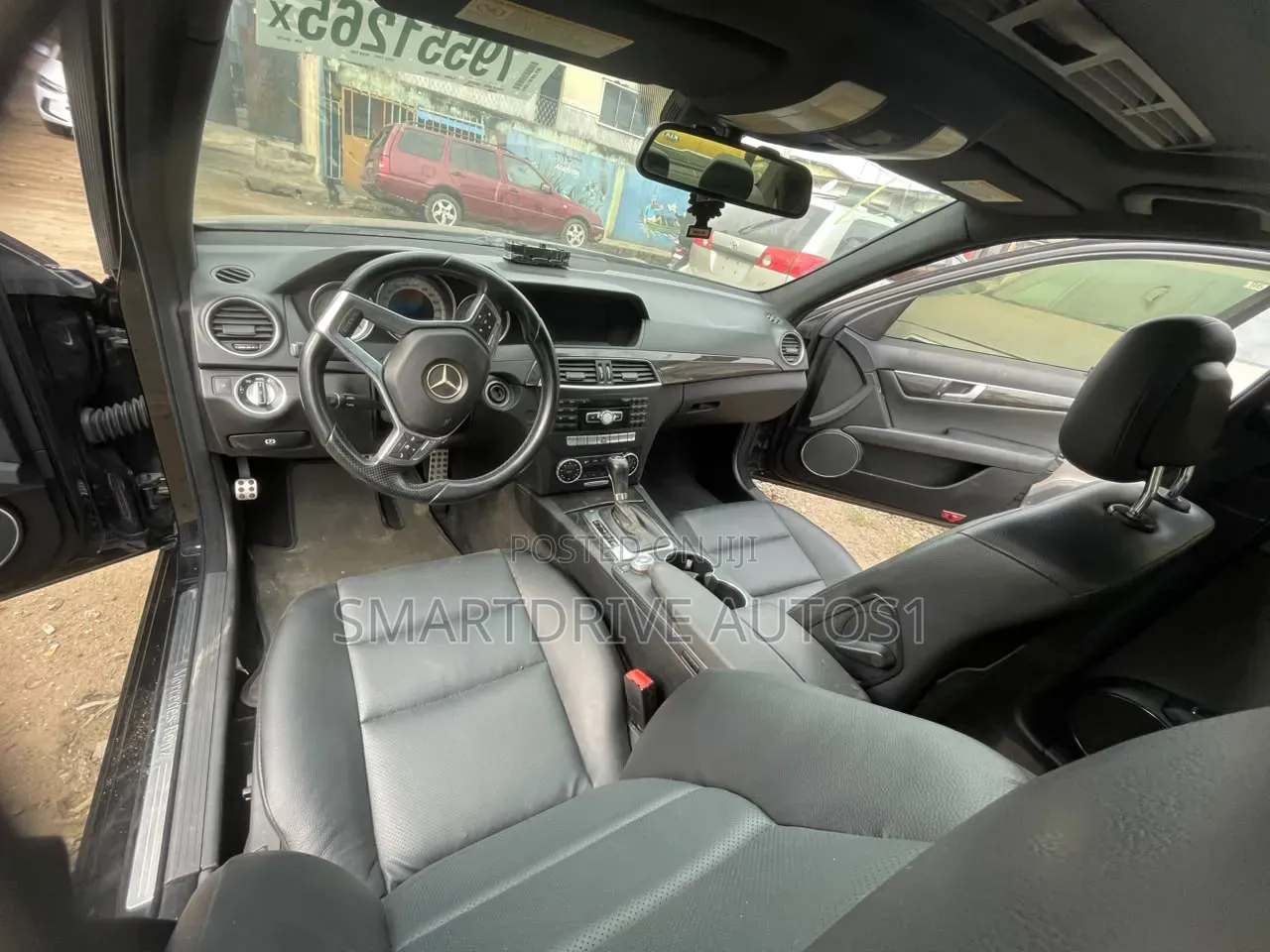 Mercedes-Benz C300 2013 Black