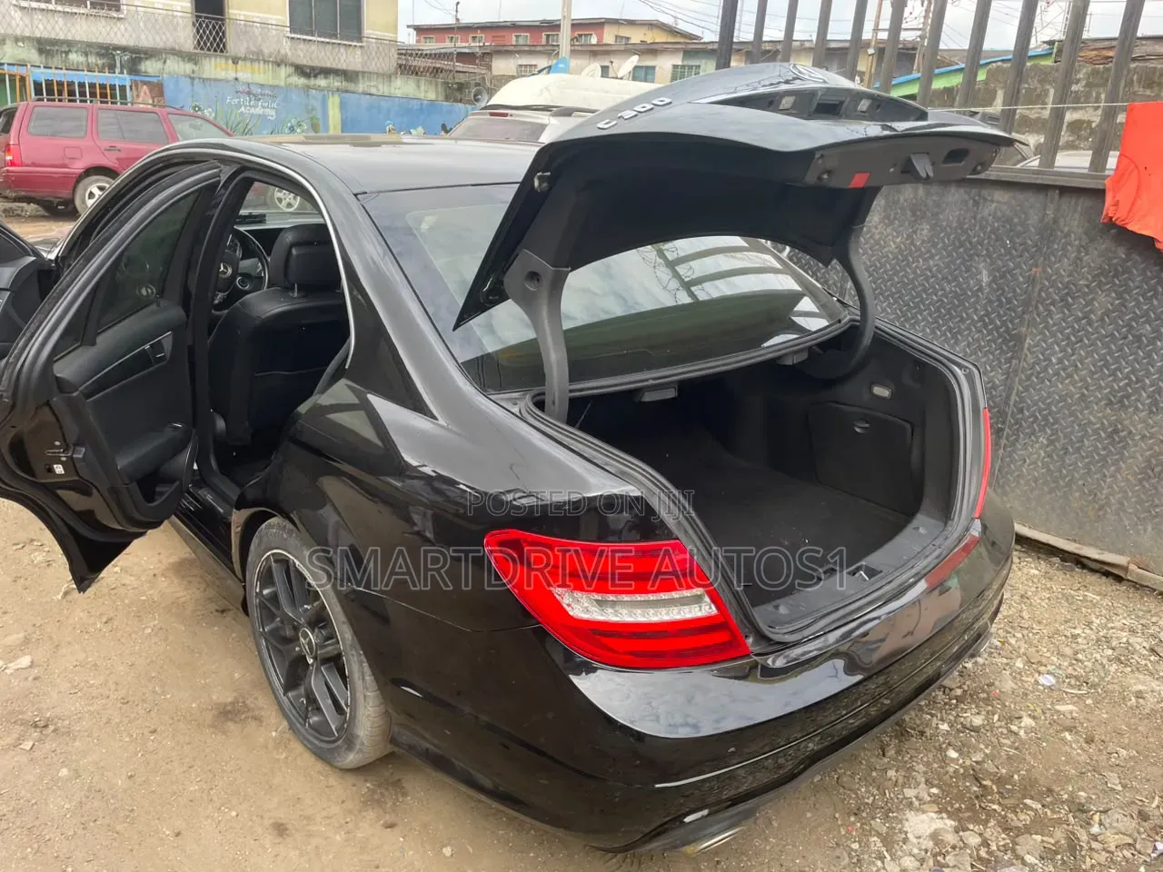 Mercedes-Benz C300 2013 Black