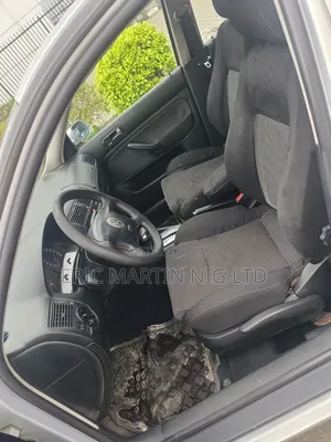 Volkswagen Golf 2003 Silver
