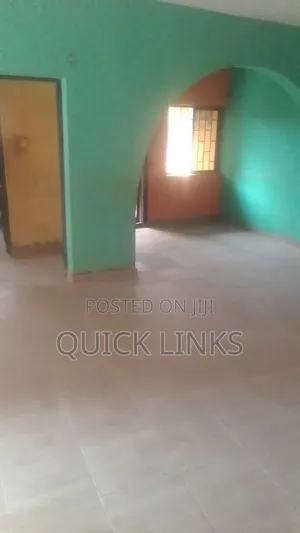 3bdrm Block of Flats in Yakoyo/Alagbole for rent