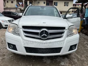 Mercedes-Benz GLK-Class 2010 White